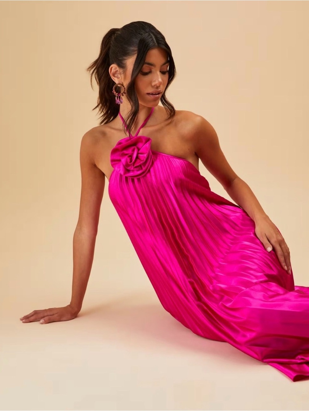 Delfi collective Strapless Pleated Maxi Dress with Rosette in Fuchsia small